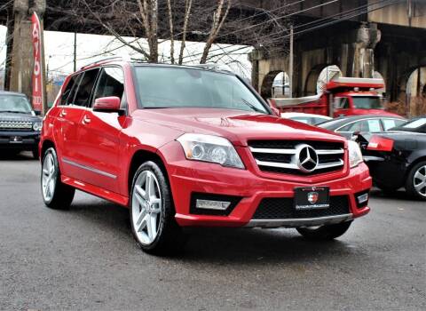 2011 Mercedes-Benz GLK for sale at Cutuly Auto Sales in Pittsburgh PA