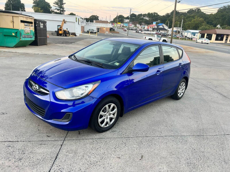 2013 Hyundai Accent for sale at Global Imports of Dalton LLC in Dalton GA