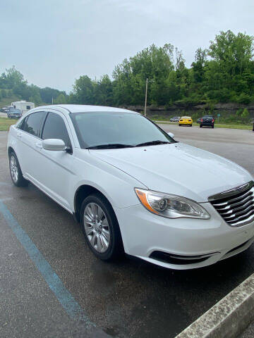 2012 Chrysler 200 for sale at Austin's Auto Sales in Grayson KY