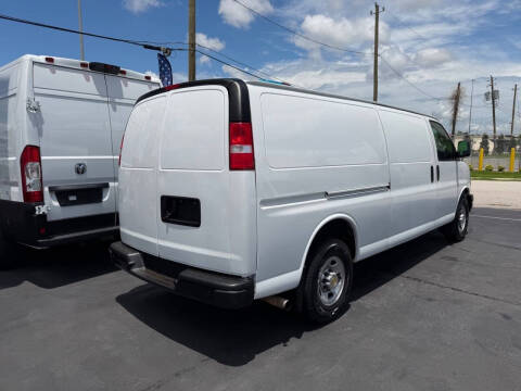 2020 Chevrolet Express 3500