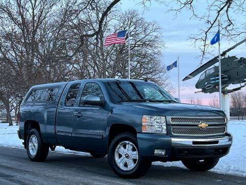 2013 Chevrolet Silverado 1500 for sale at Every Day Auto Sales in Shakopee MN