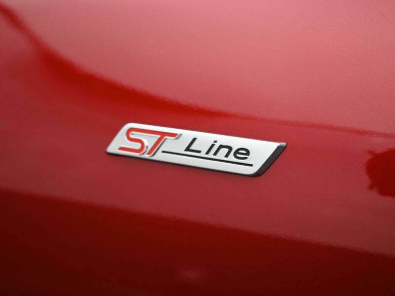 2026 Ford Escape ST-Line