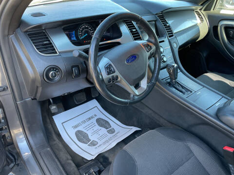 2013 Ford Taurus SEL