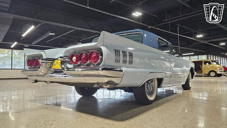 1960 Ford Thunderbird