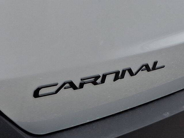 2026 Kia Carnival SX