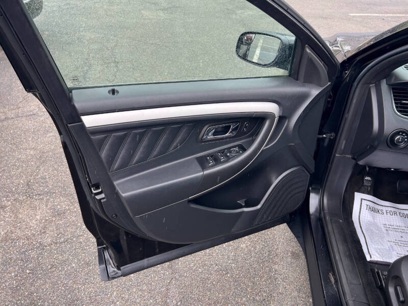 2014 Ford Taurus SEL