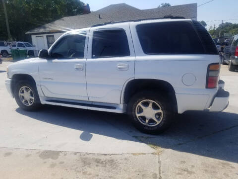 2004 GMC Yukon for sale at Palmer Automobile Sales in Decatur GA
