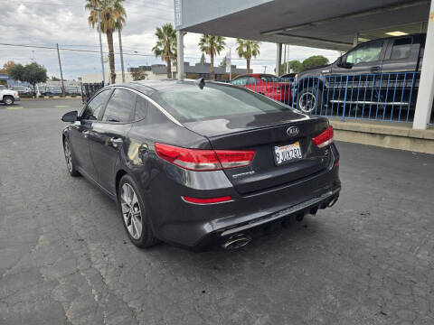 2019 Kia Optima S