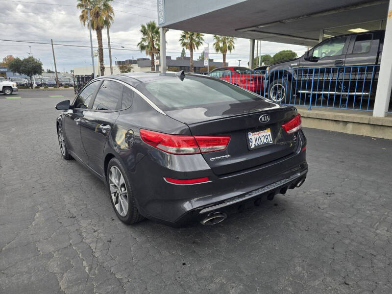2019 Kia Optima S