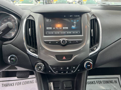 2018 Chevrolet Cruze LT Auto