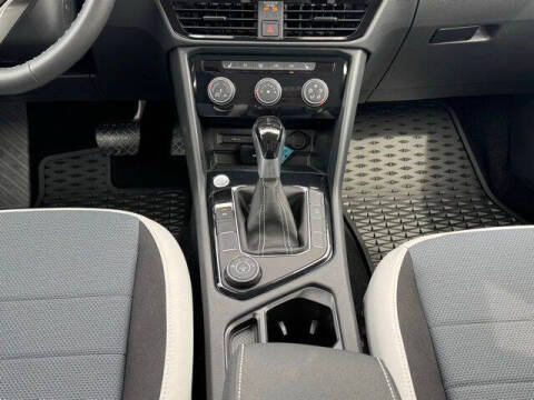 2025 Volkswagen Taos S 4Motion