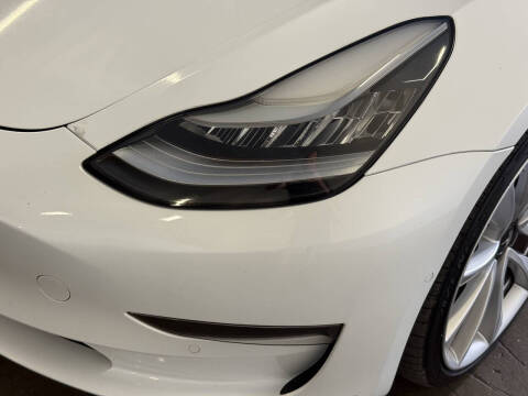 2018 Tesla Model 3 Performance
