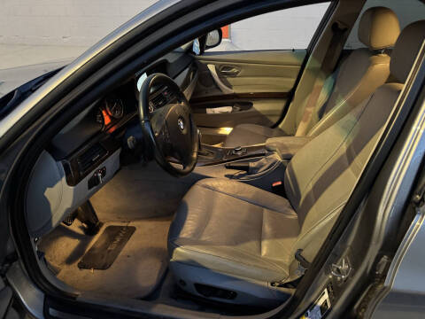 2011 BMW 3 Series 328i