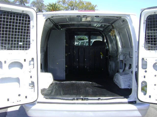 2001 Ford E-Series E-350 SD