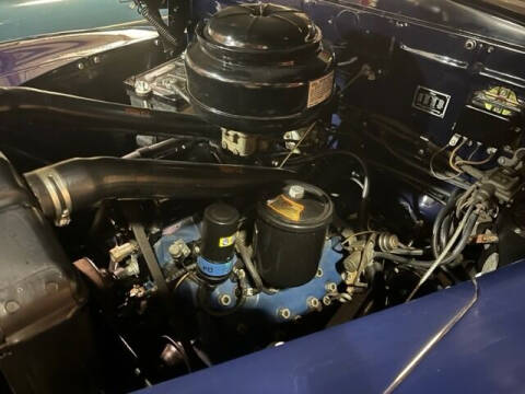 1946 Ford Super Deluxe