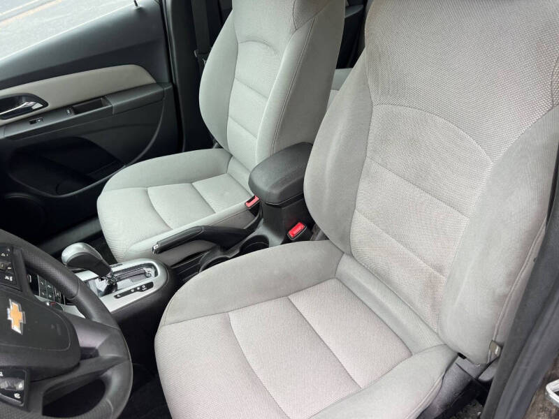 2016 Chevrolet Cruze Limited 1LT Auto