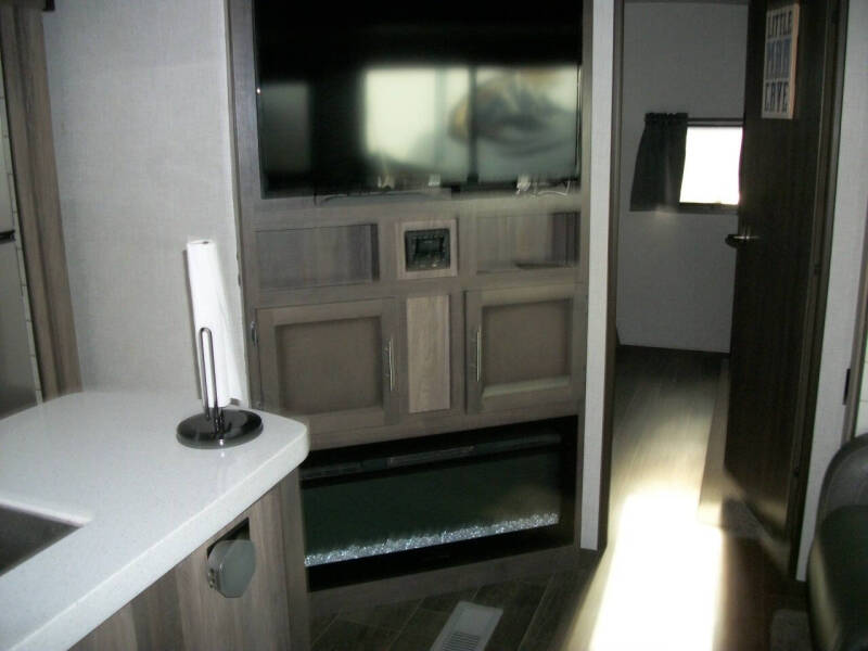 2020 Sunset Trail Ultra lite 331BH