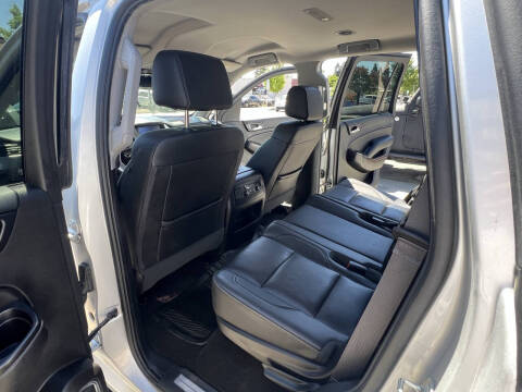 2017 GMC Yukon SLT