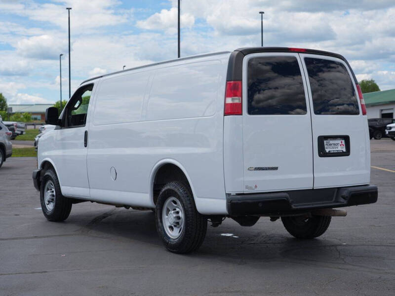 2017 Chevrolet Express 2500