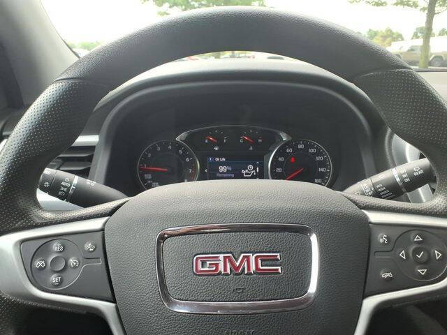 2022 GMC Acadia SLE