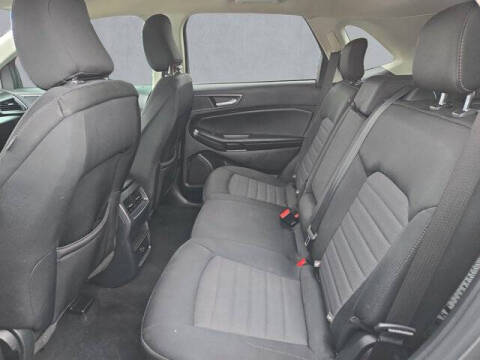 2022 Ford Edge SE