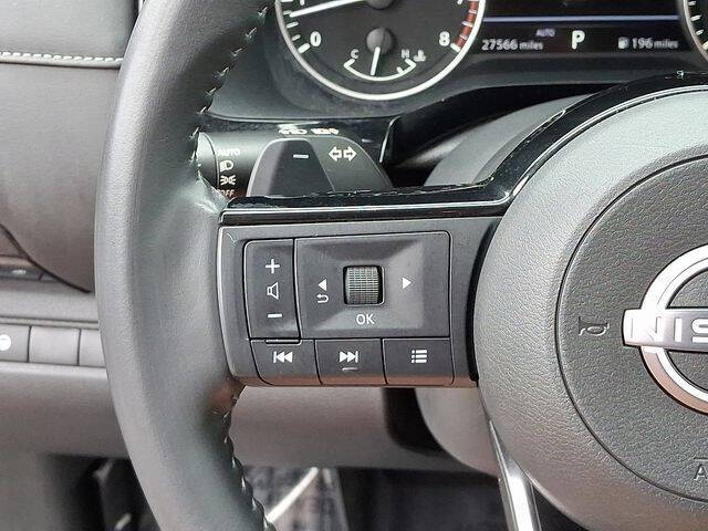 2023 Nissan Pathfinder SV