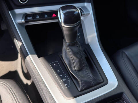 2023 Audi Q3 quattro S line Premium 45 TFSI