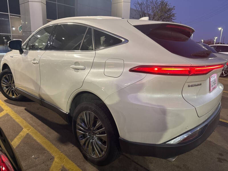 2021 Toyota Venza XLE