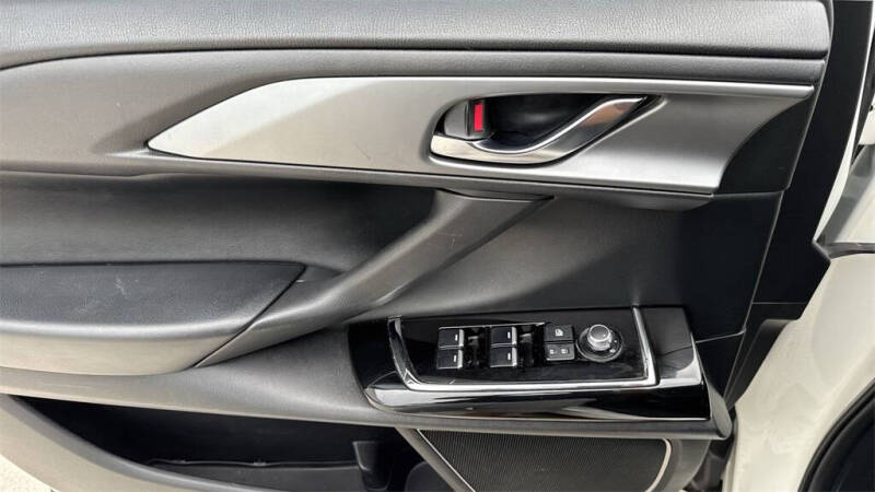 2022 Mazda CX-9 Touring Plus