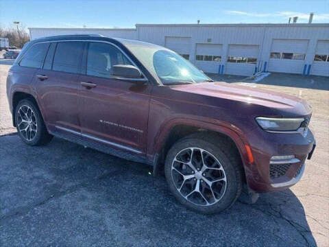 2022 Jeep Grand Cherokee Summit Reserve