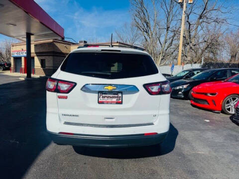 2017 Chevrolet Traverse LT
