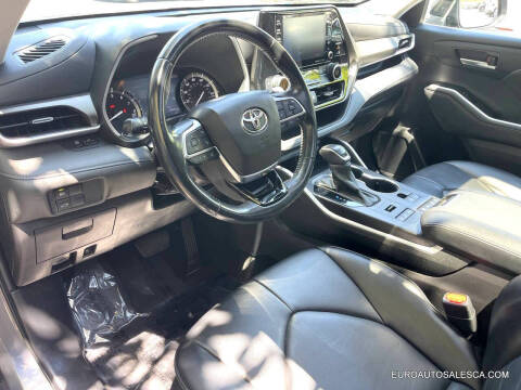 2021 Toyota Highlander XLE