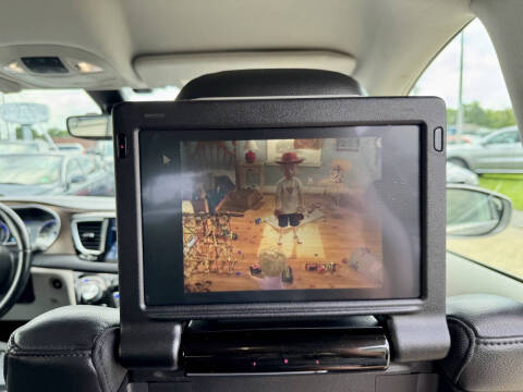 2017 Chrysler Pacifica Touring-L Plus