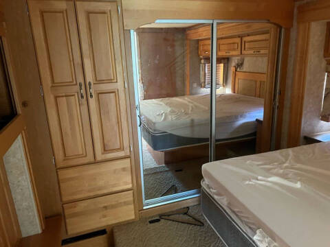 2006 Holiday Rambler Endeavor