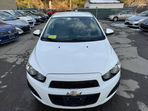 2016 Chevrolet Sonic LS Auto