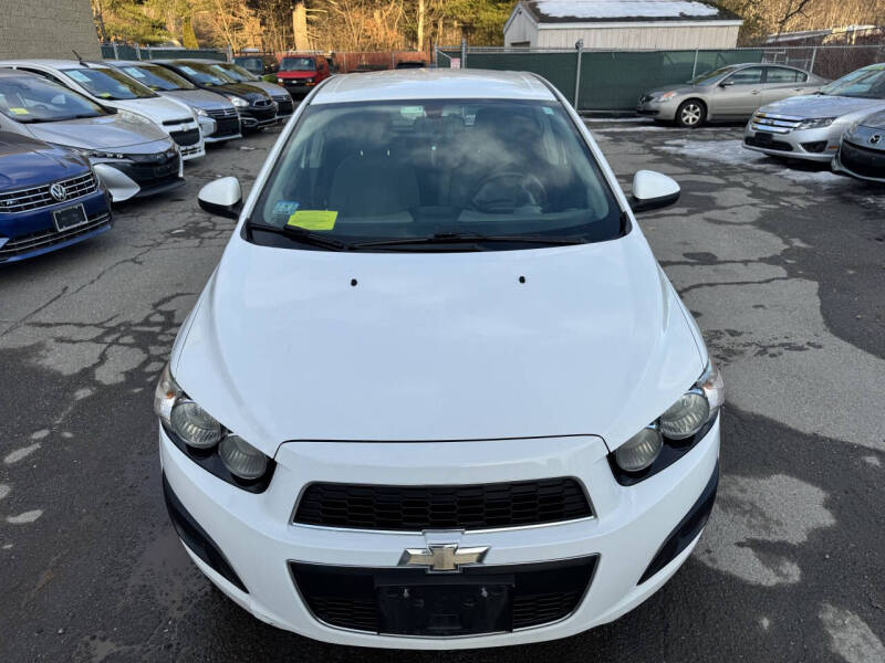 2016 Chevrolet Sonic LS Auto