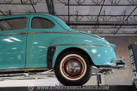 1948 Ford Deluxe