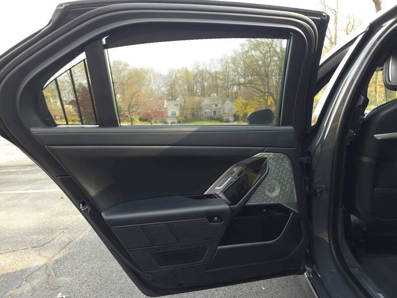 2024 BMW i7 xDrive60