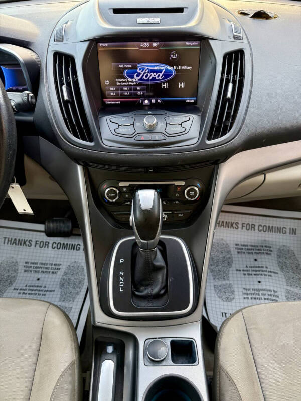 2013 Ford C-MAX Hybrid SE