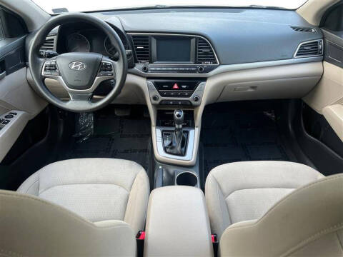2018 Hyundai Elantra