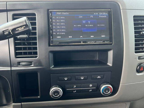 2017 Nissan NV