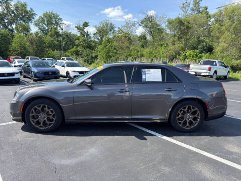 2016 Chrysler 300 S