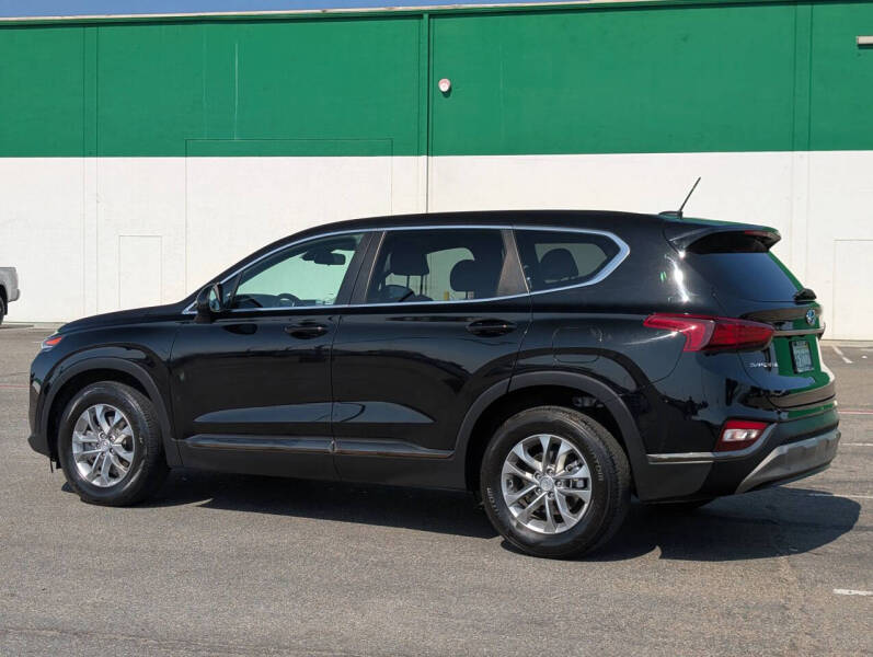 2019 Hyundai Santa Fe SE 2.4L