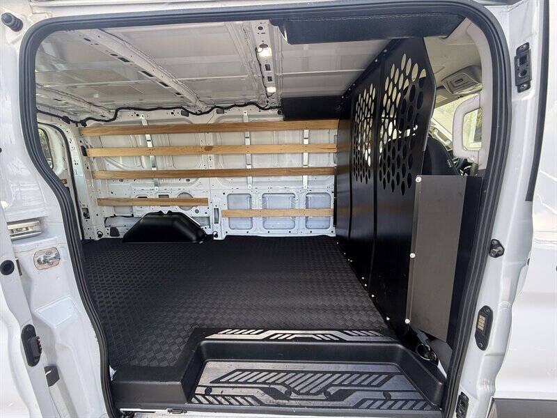 2025 Ford Transit