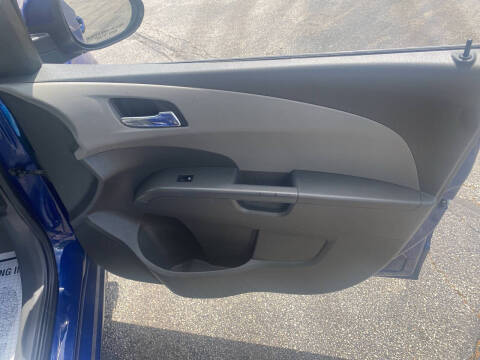2013 Chevrolet Sonic LT Auto