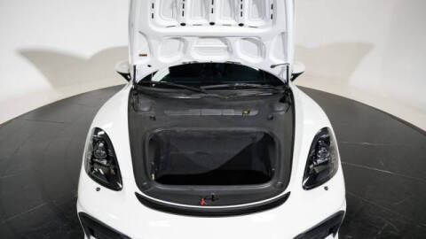 2020 Porsche 718 Cayman GT4