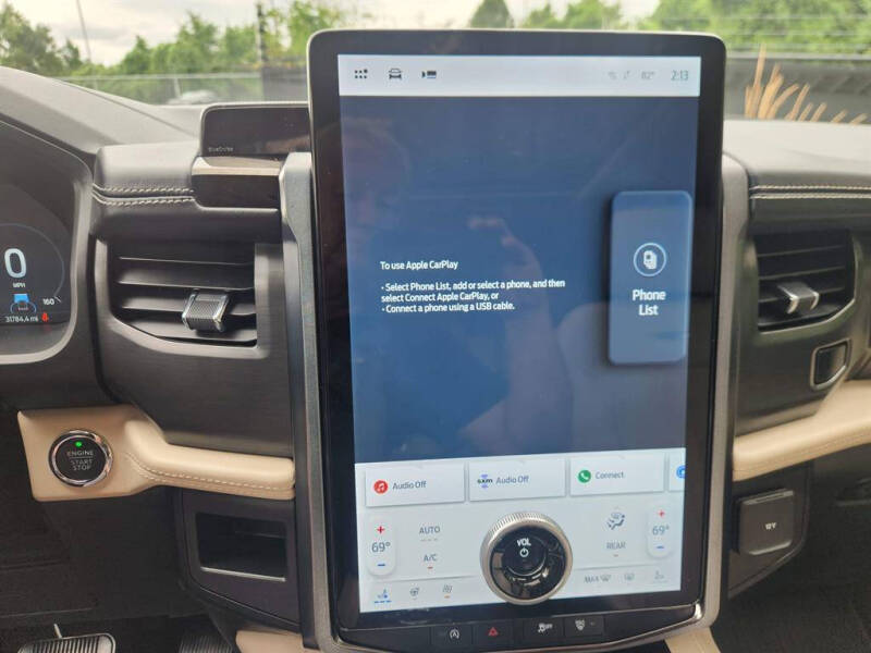 2024 Ford Expedition Platinum