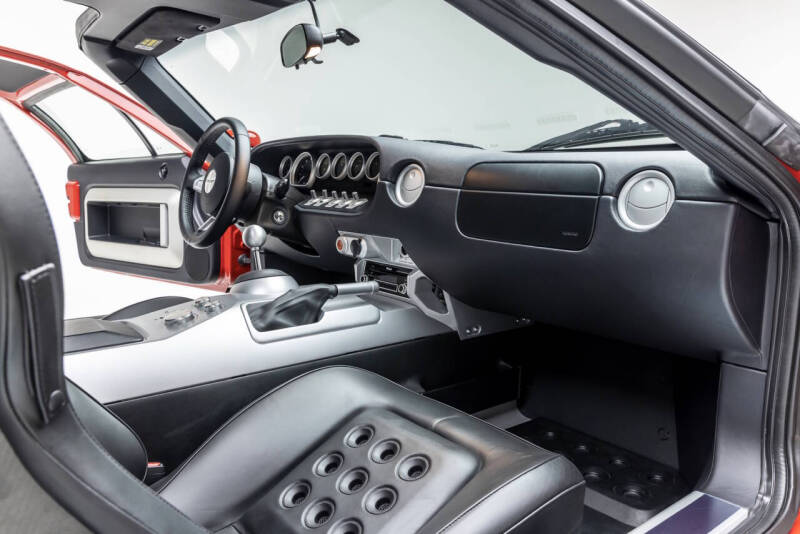 2005 Ford GT