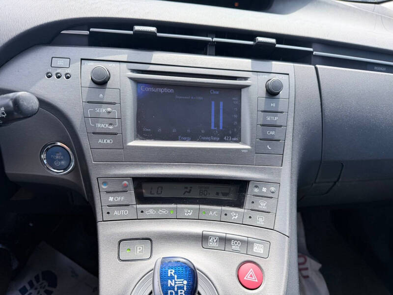 2013 Toyota Prius Four