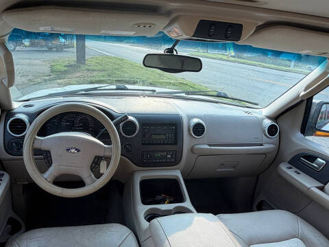 2003 Ford Expedition Eddie Bauer